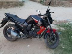 Yamaha FZs